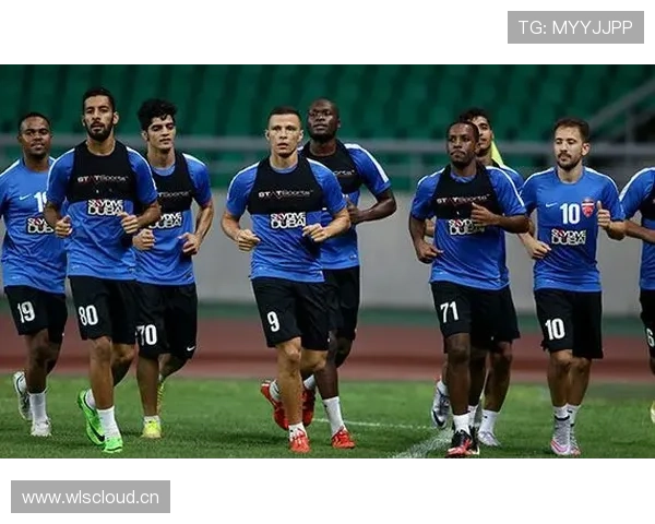 阿赫利俱乐部重建工作进展顺利，球队当前阵容已逐步反映建设成效